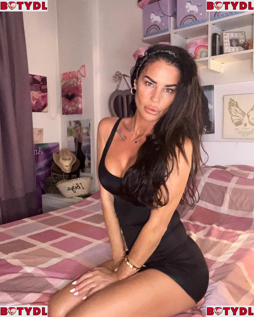 Antonella Mosetti Onlyfans Photo Gallery 