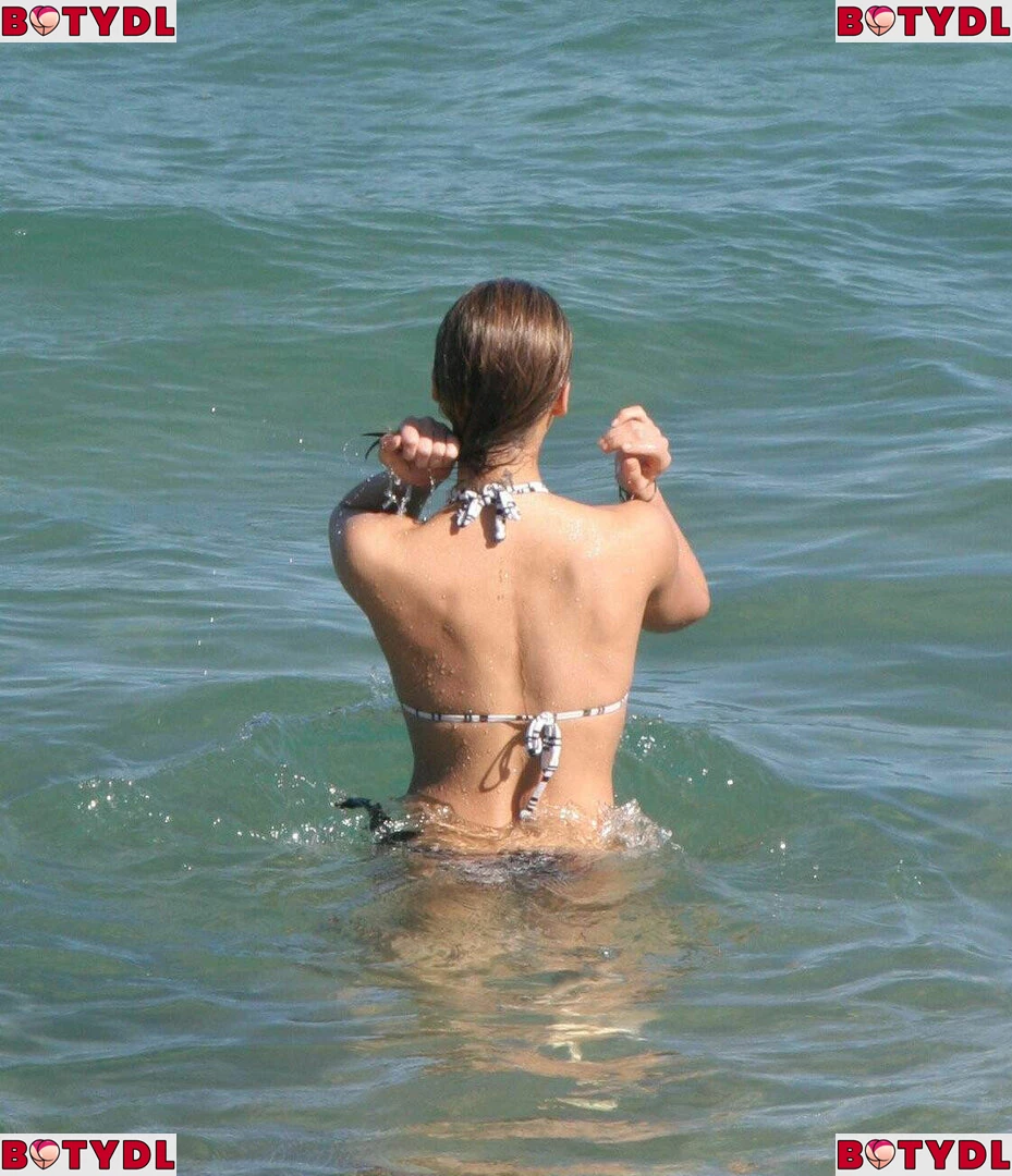 Jessica Alba Onlyfans Photo Gallery 