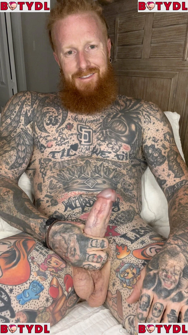 tattedgingy Onlyfans Photo Gallery 