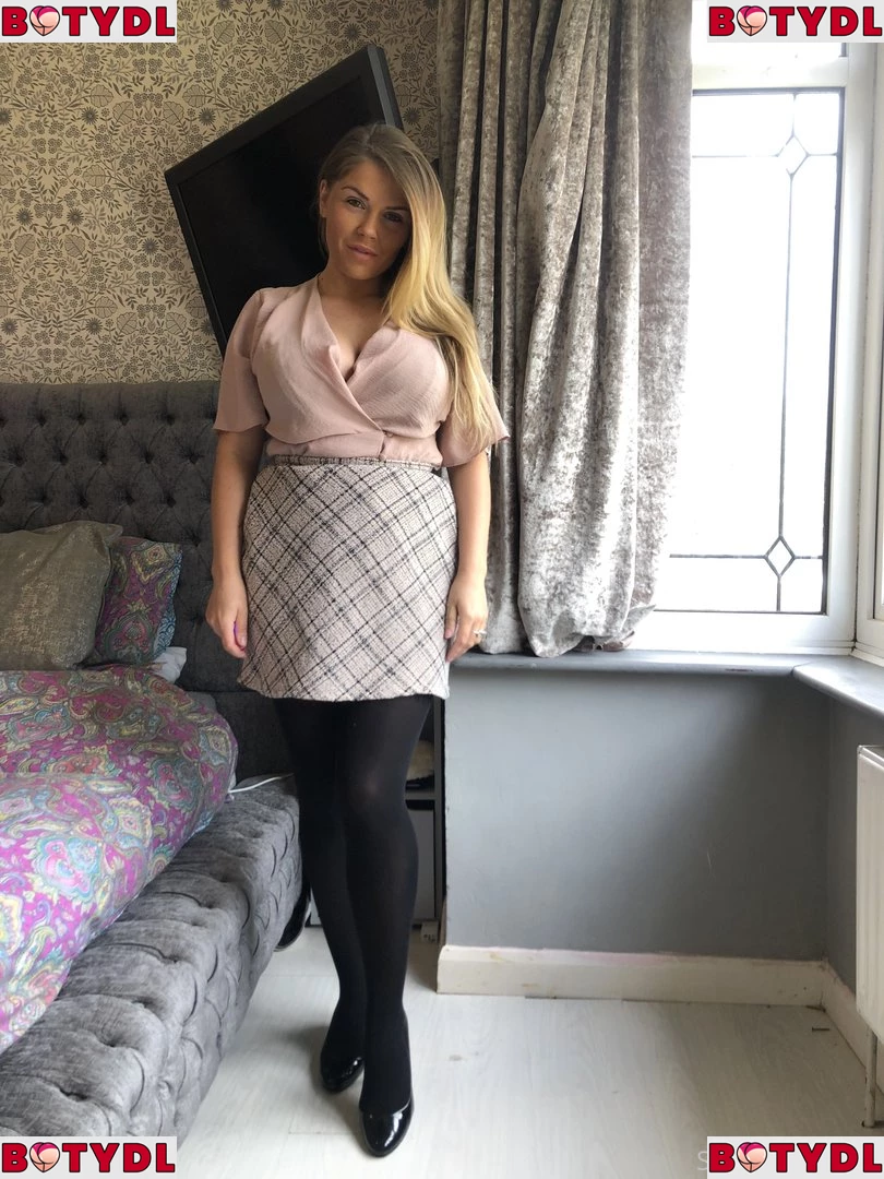 Siobhan Graves Onlyfans Photo Gallery 