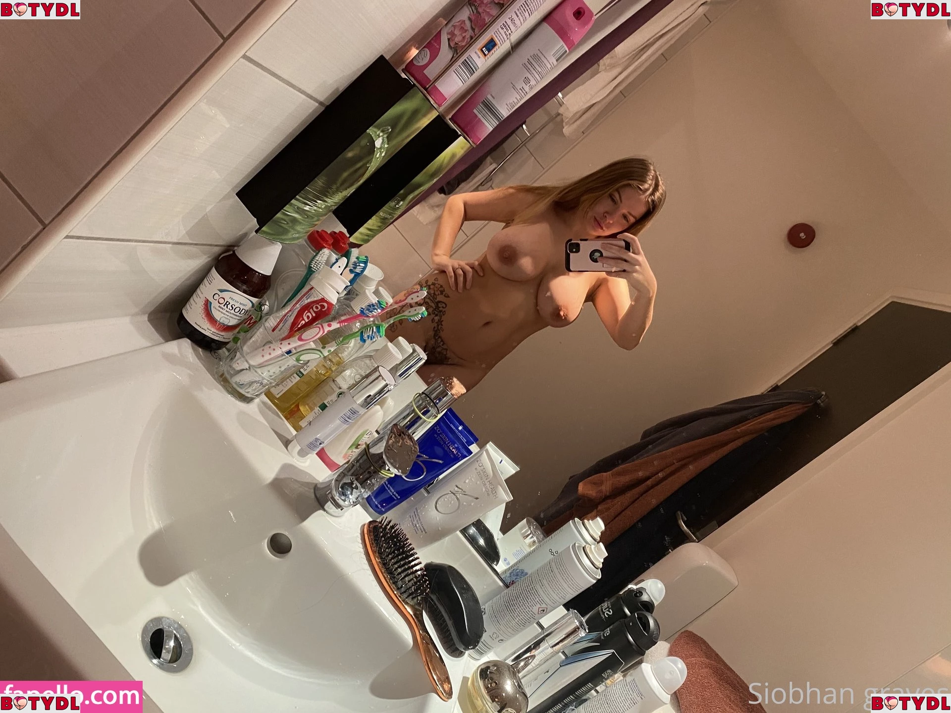 Siobhan Graves Onlyfans Photo Gallery 