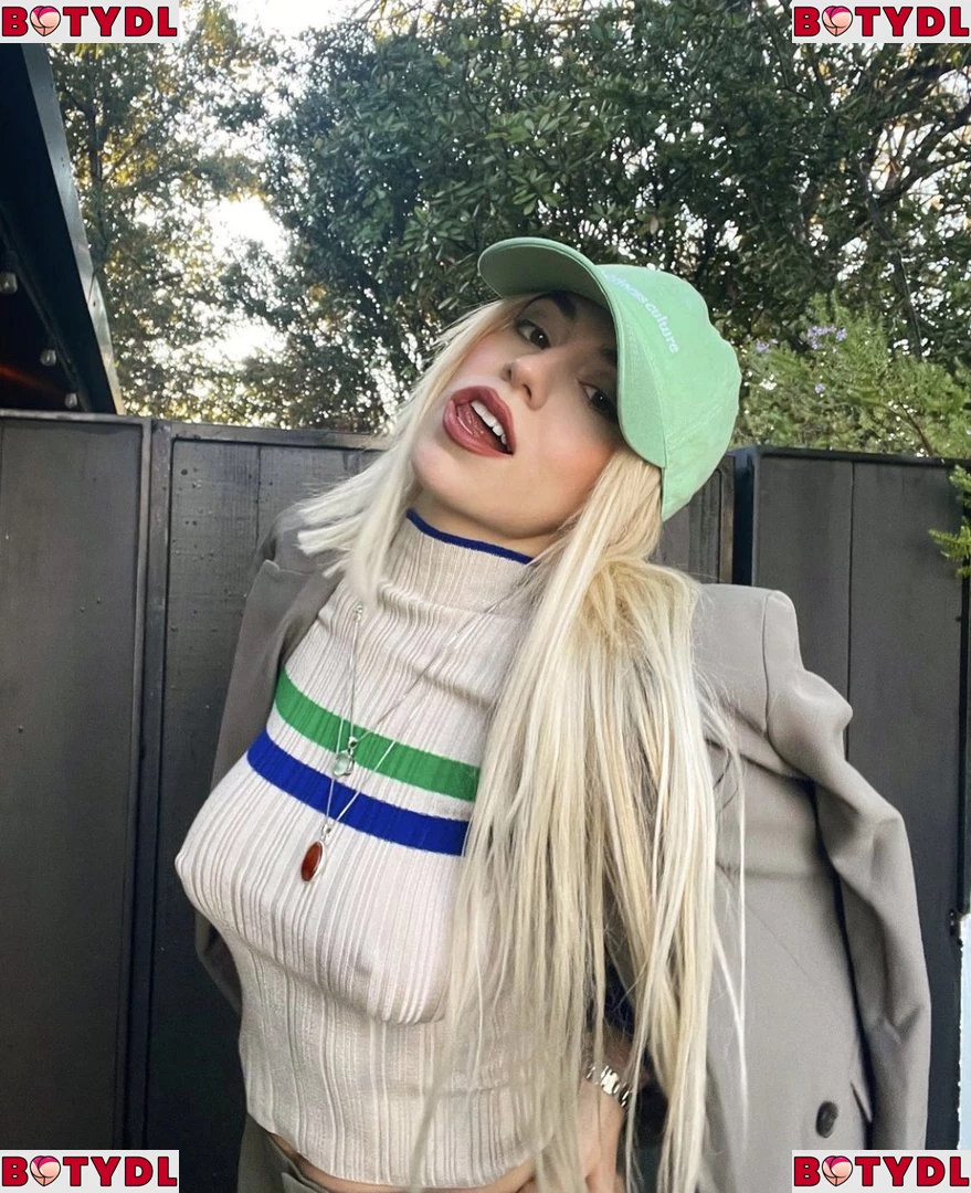 Ava Max Onlyfans Photo Gallery 