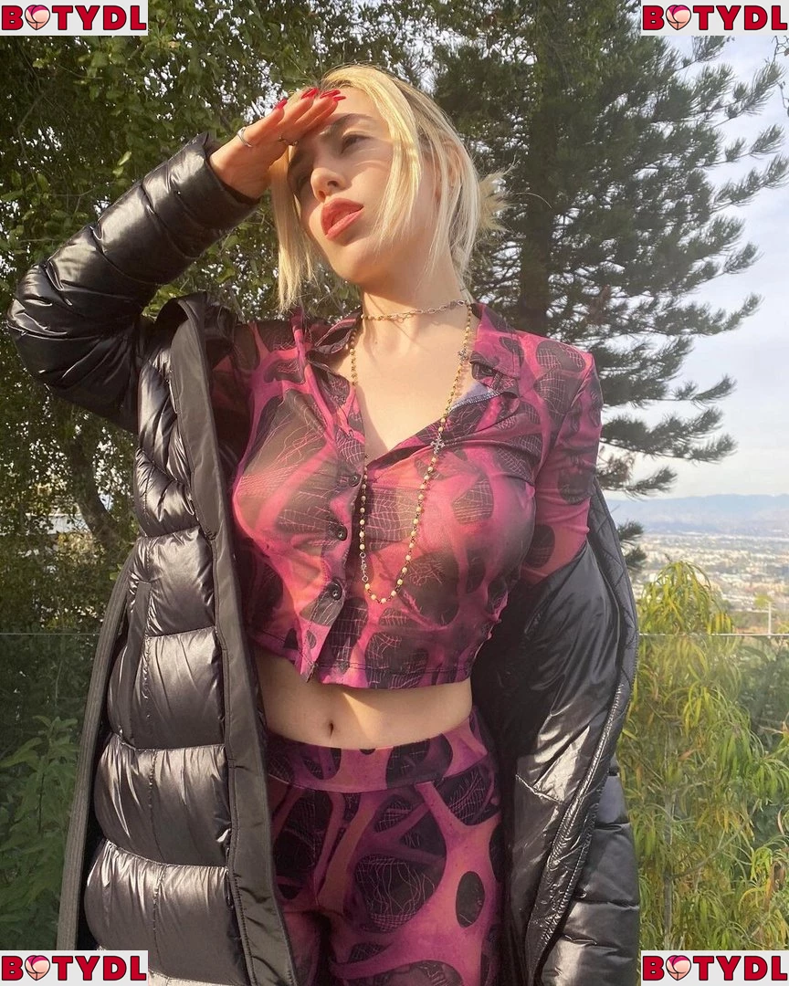 Ava Max Onlyfans Photo Gallery 