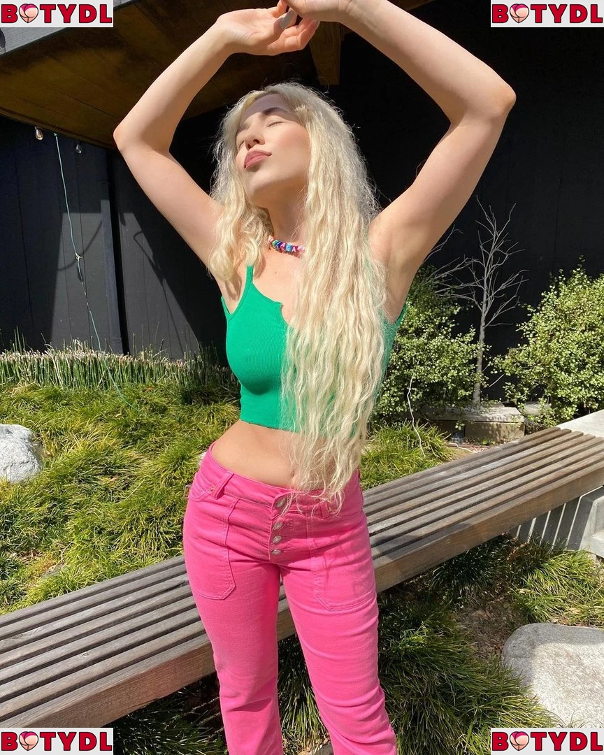 Ava Max Onlyfans Photo Gallery 