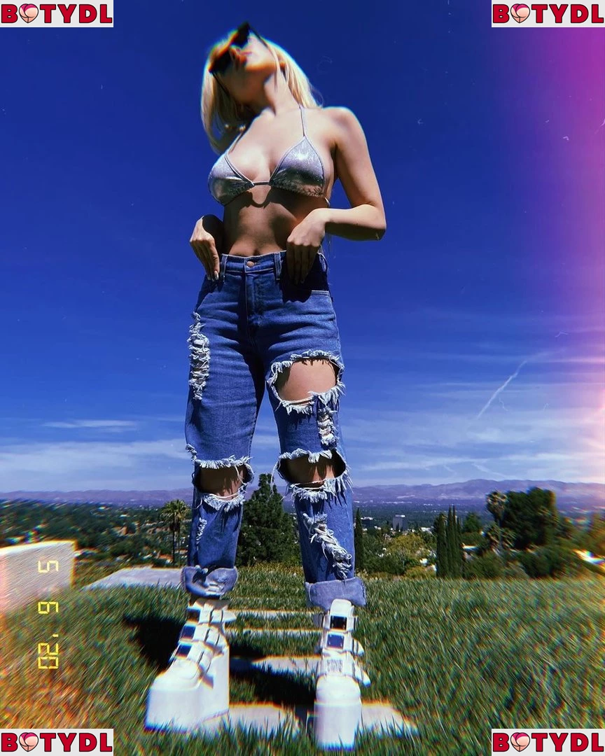 Ava Max Onlyfans Photo Gallery 