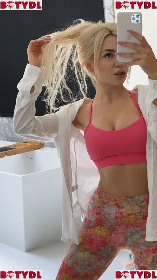 Ava Max Onlyfans Photo Gallery 