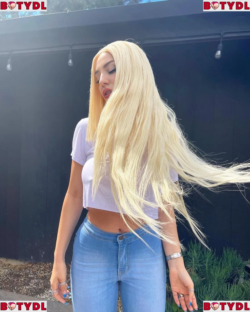 Ava Max Onlyfans Photo Gallery 