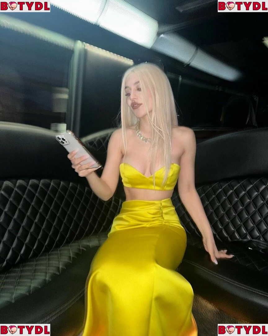 Ava Max Onlyfans Photo Gallery 