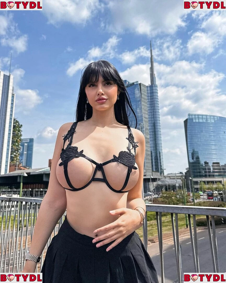 Martina Vismara Onlyfans Photo Gallery 