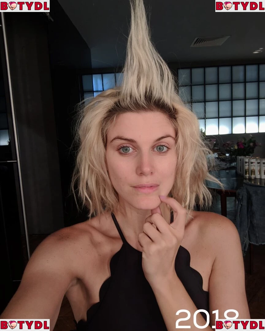 Ashley James Onlyfans Photo Gallery 