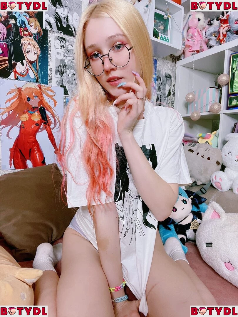 Kawaii Fox Tyan Onlyfans Photo Gallery 