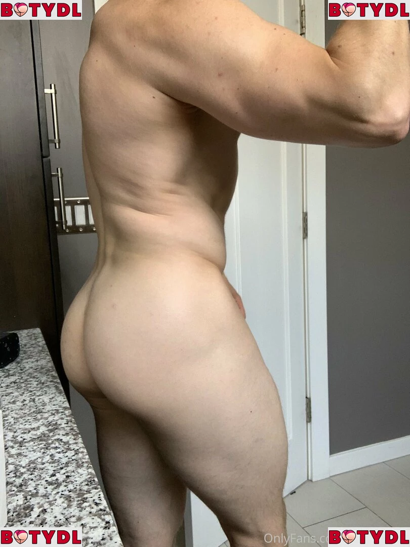 justingains Onlyfans Photo Gallery 