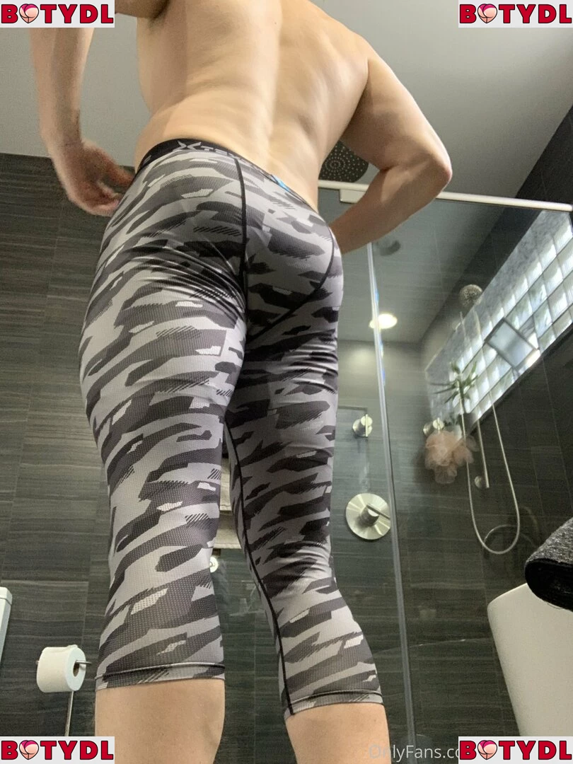 justingains Onlyfans Photo Gallery 