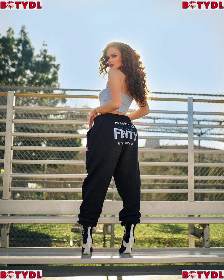 Madison Pettis Onlyfans Photo Gallery 