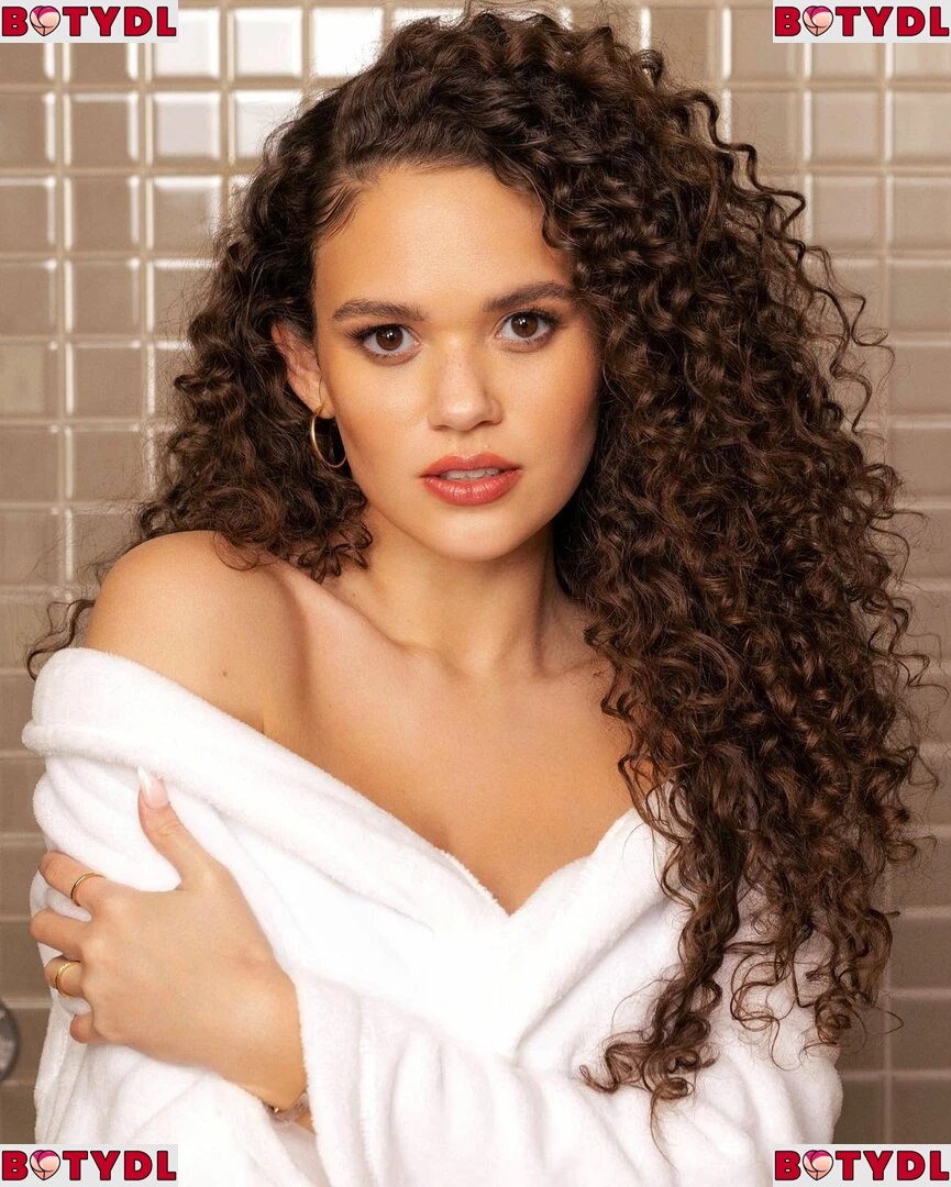 Madison Pettis Onlyfans Photo Gallery 