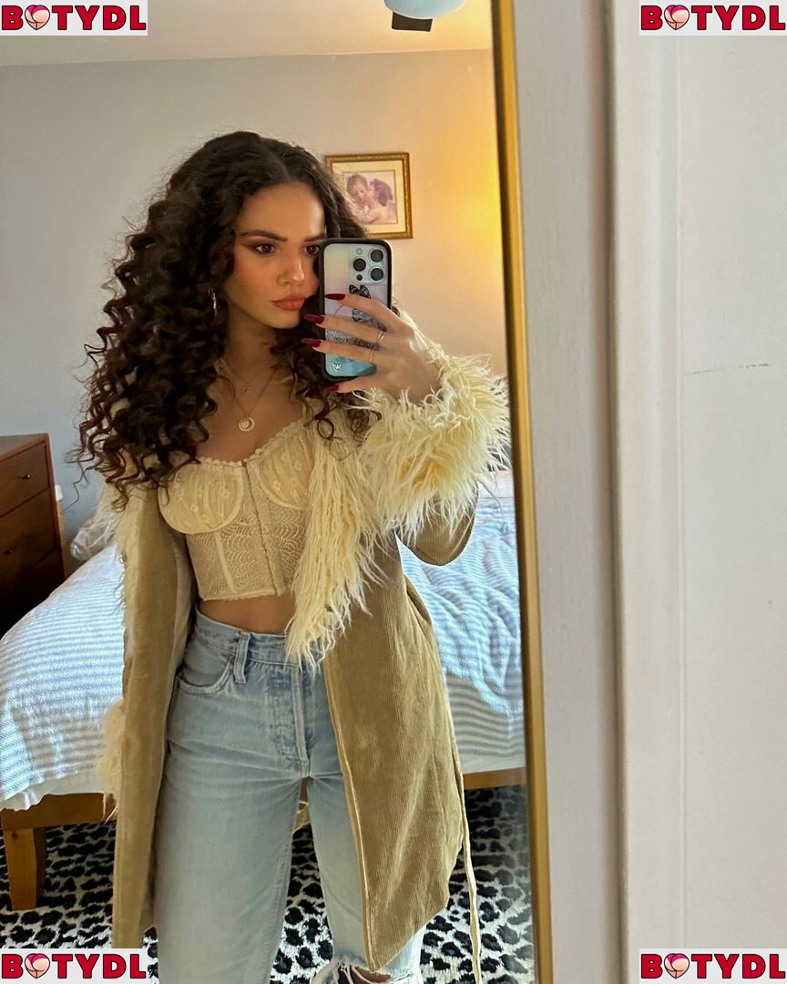 Madison Pettis Onlyfans Photo Gallery 