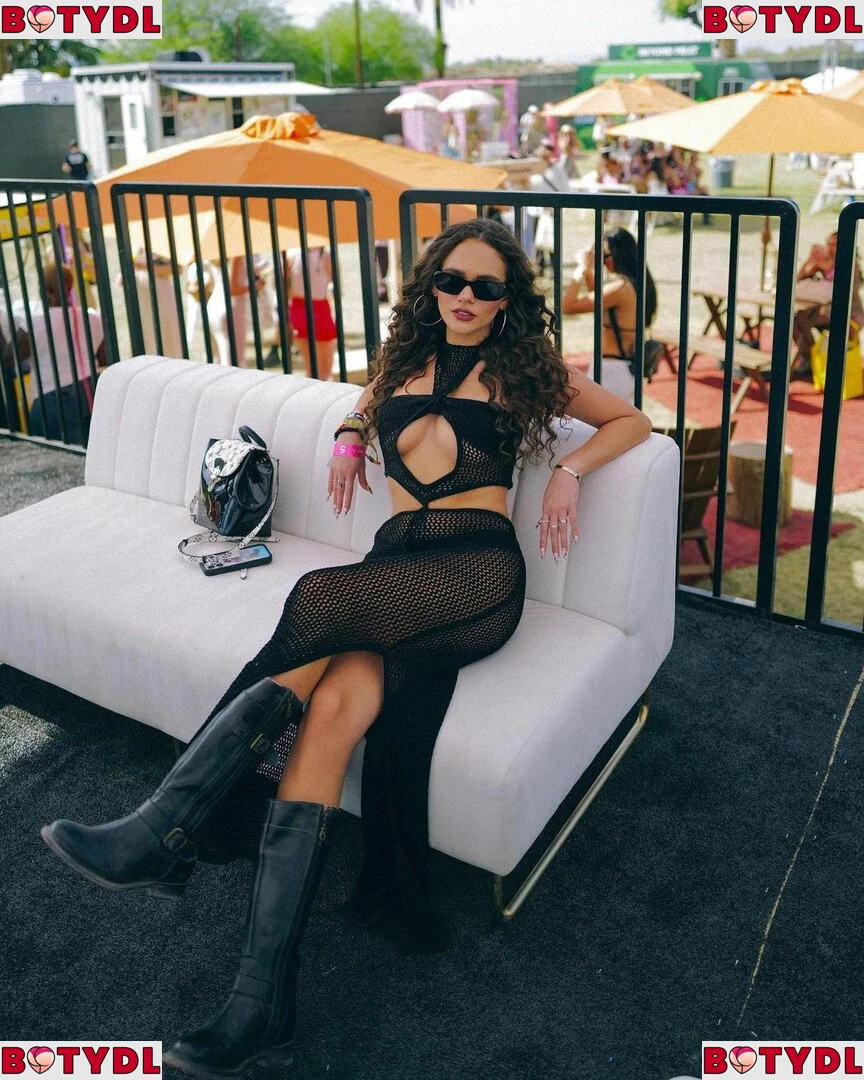 Madison Pettis Onlyfans Photo Gallery 