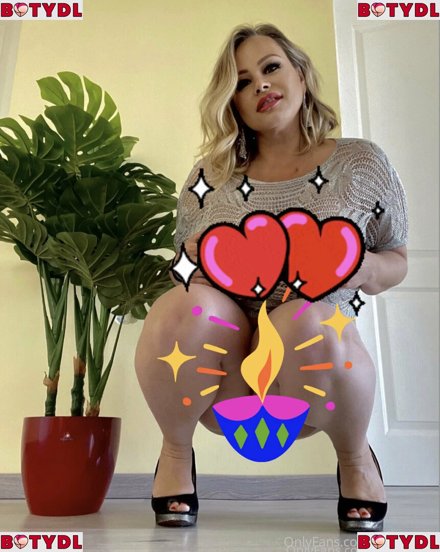 bellabodhi Onlyfans Photo Gallery 