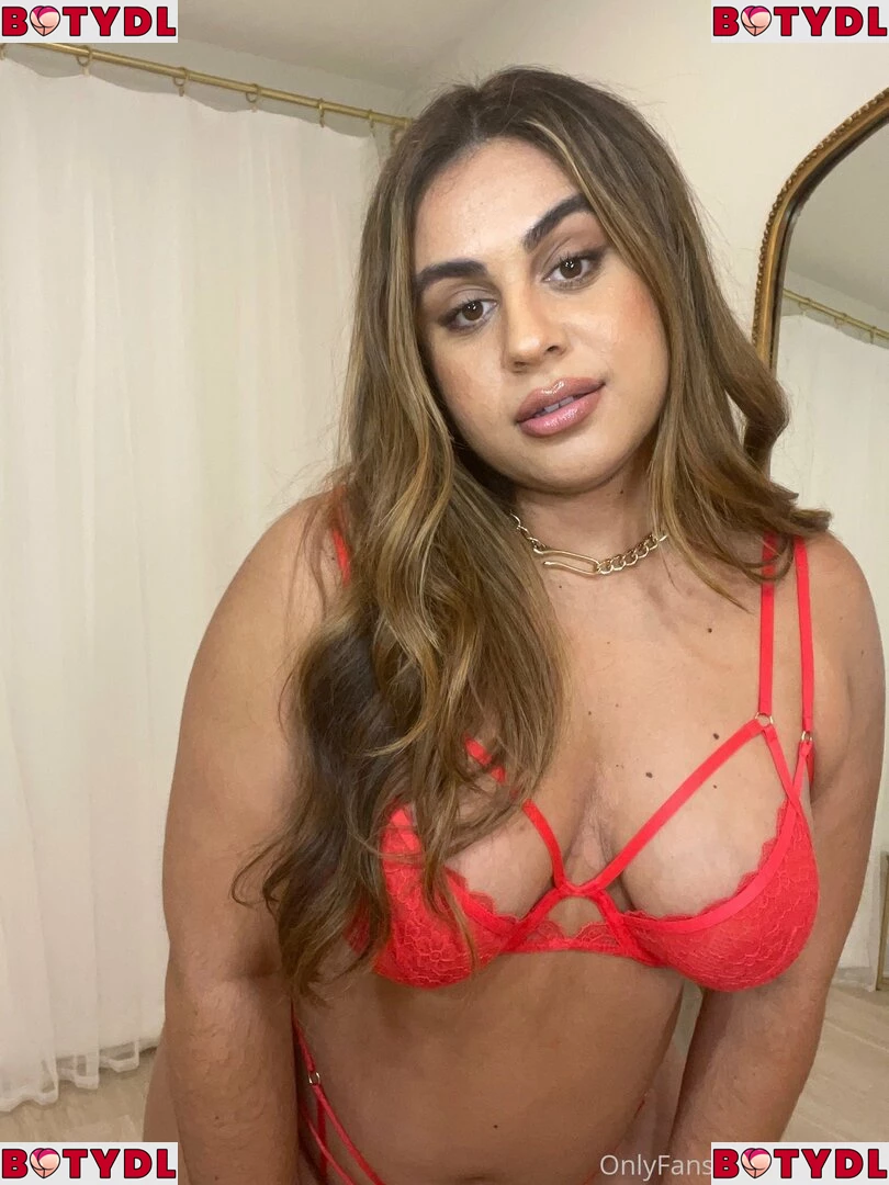 ayeshax Onlyfans Photo Gallery 