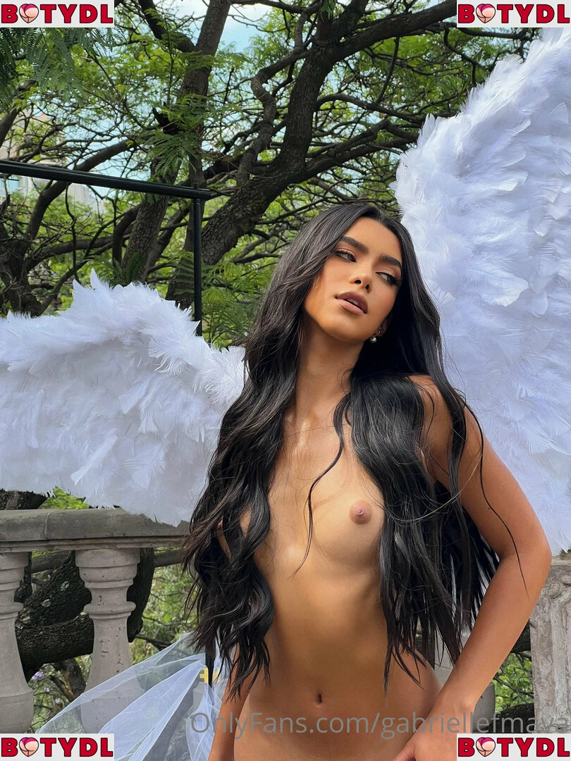 Gabrielle Maya Onlyfans Photo Gallery 