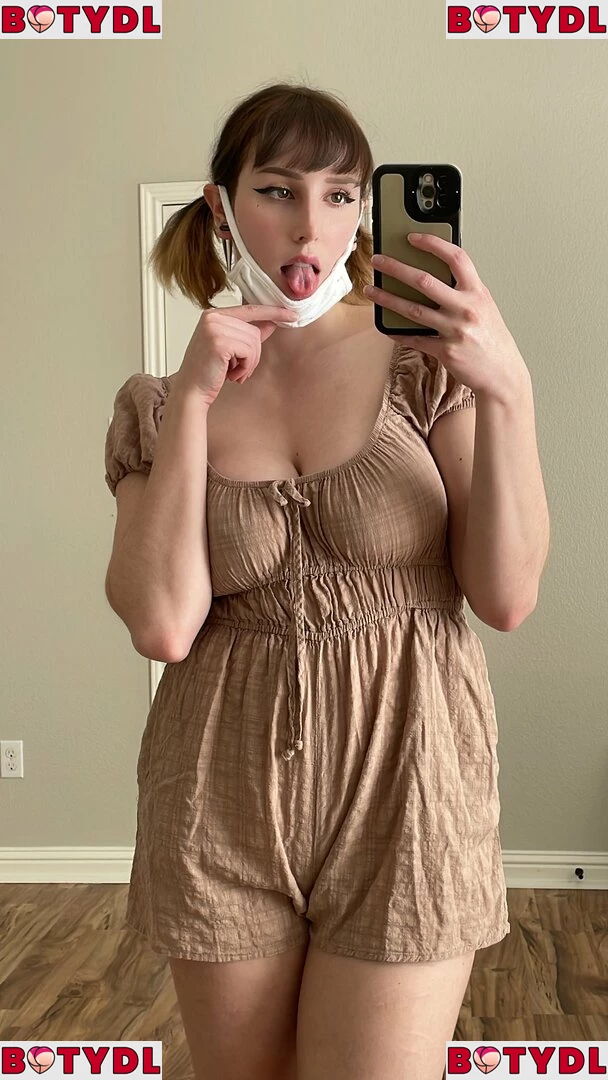 Ahegao Onlyfans Photo Gallery 