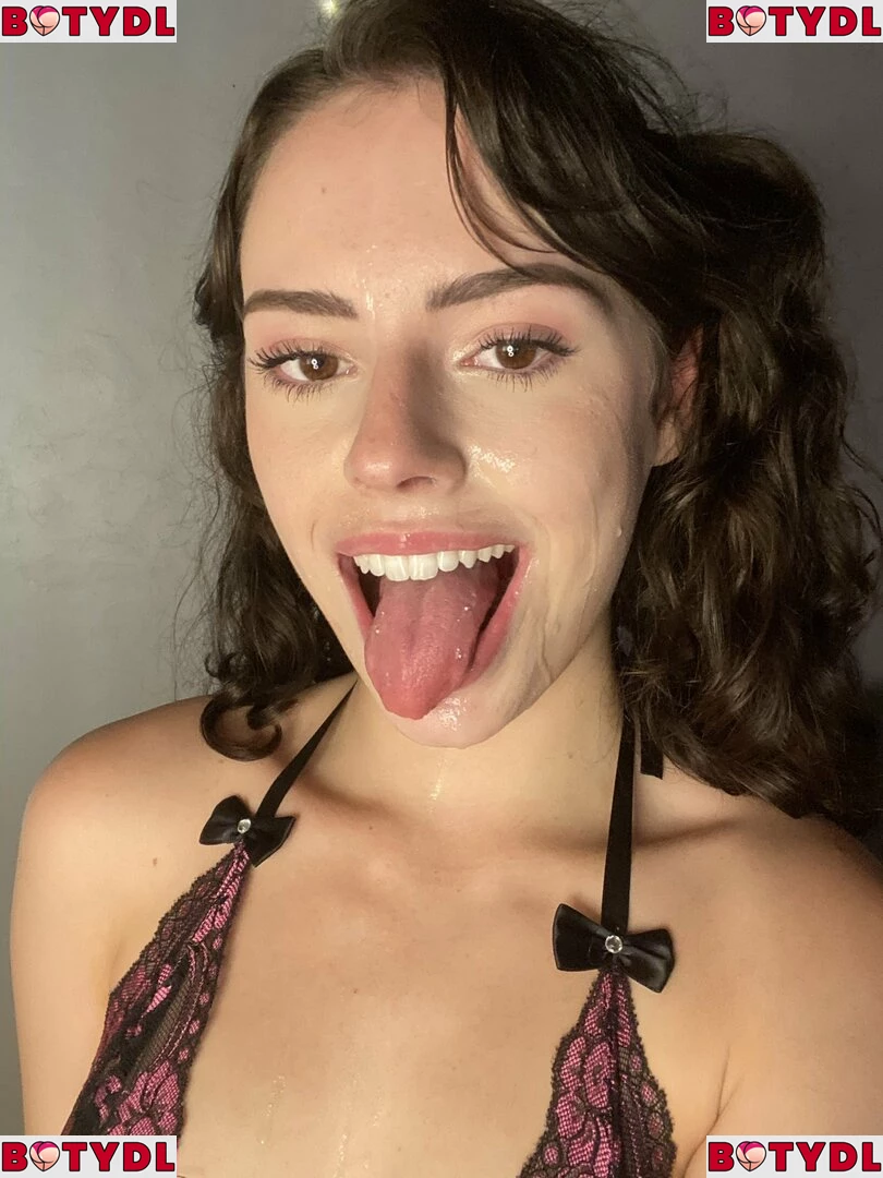 Ahegao Onlyfans Photo Gallery 