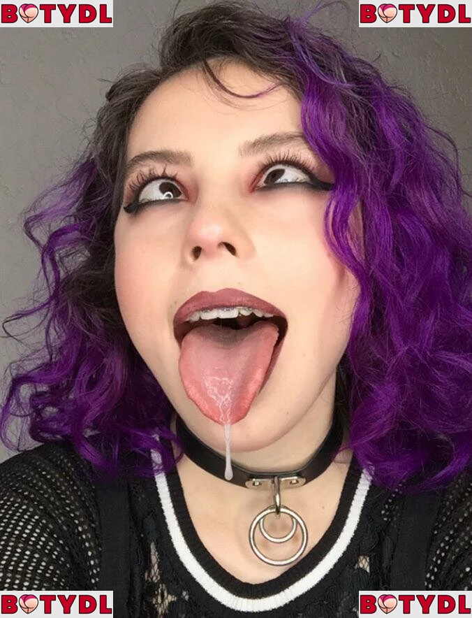 Ahegao Onlyfans Photo Gallery 