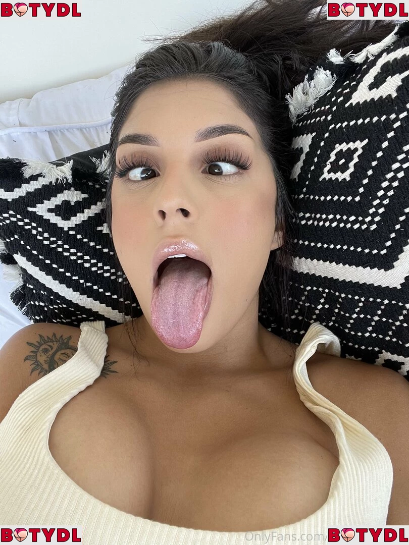 Ahegao Onlyfans Photo Gallery 