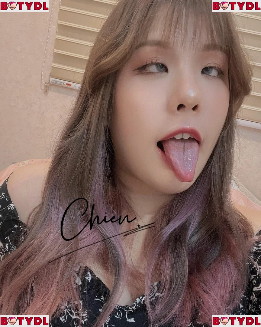 Ahegao Onlyfans Photo Gallery 