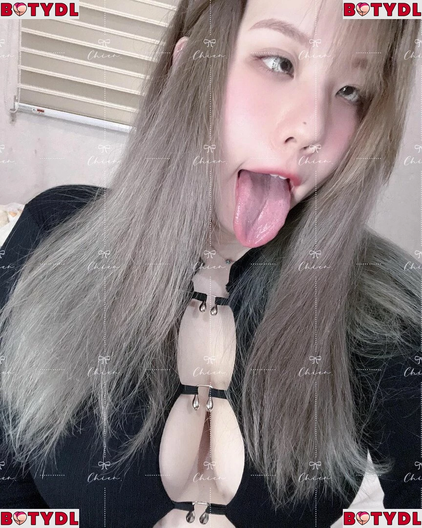 Ahegao Onlyfans Photo Gallery 