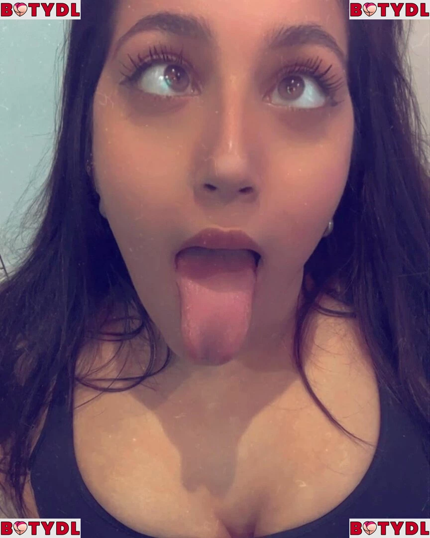 Ahegao Onlyfans Photo Gallery 