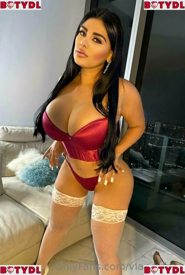 vianeyfree Onlyfans Photo Gallery 