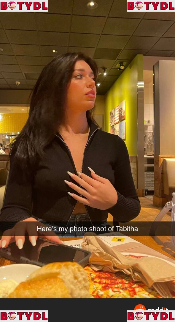 Tabitha Swatosh Onlyfans Photo Gallery 