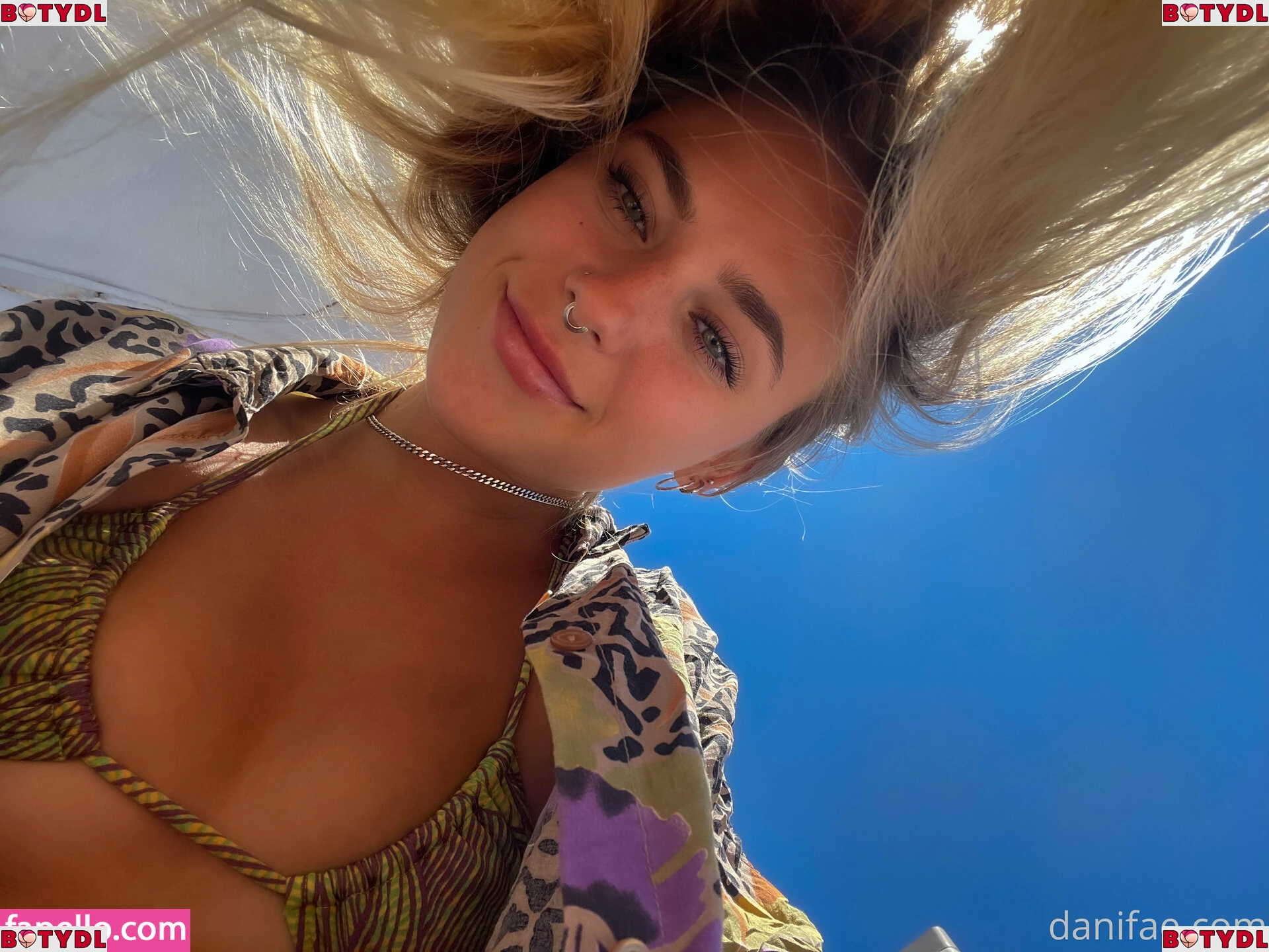 Dani Fae Onlyfans Photo Gallery 