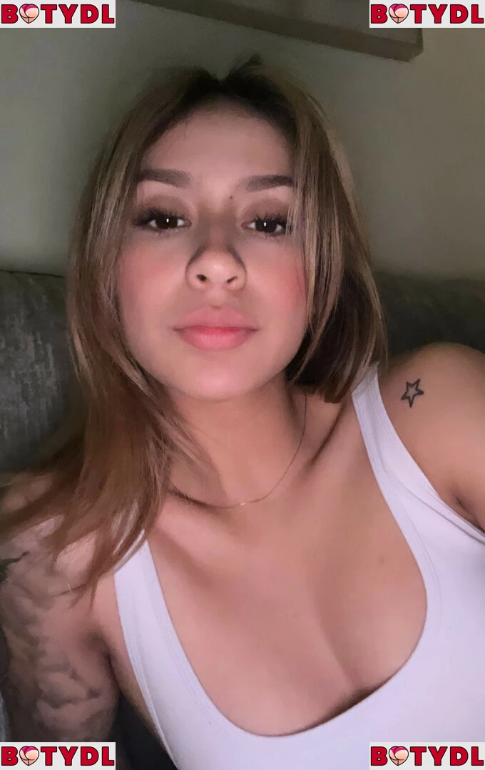 Latina Beauties Onlyfans Photo Gallery 