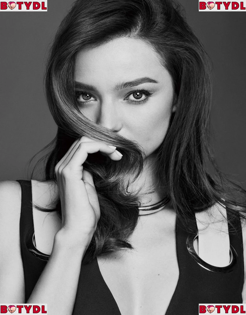 Miranda Kerr Onlyfans Photo Gallery 