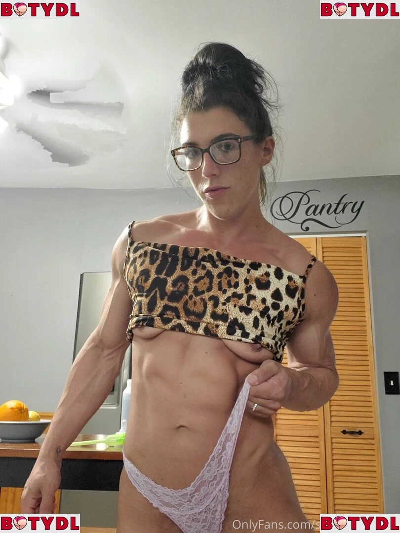 Shannon Seeley Onlyfans Photo Gallery 