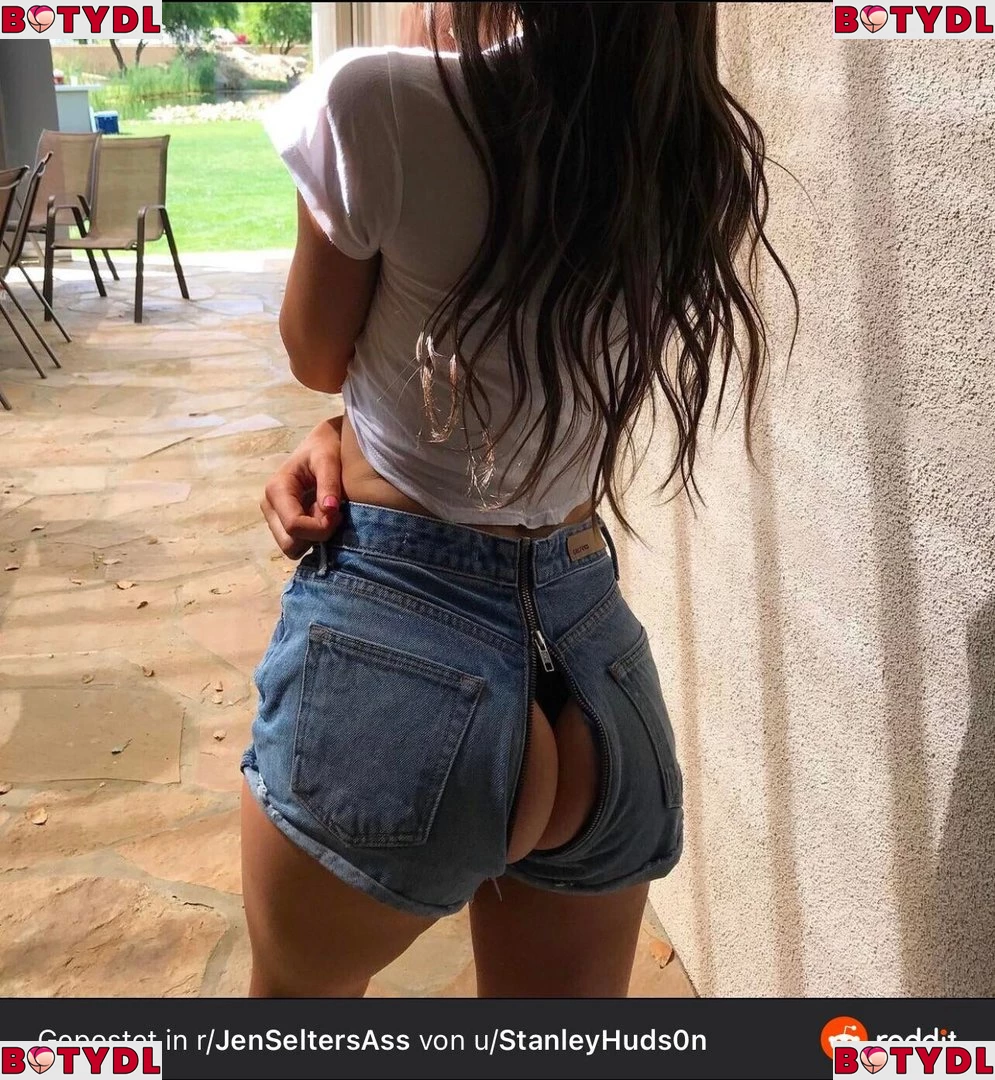 Jen Selter Onlyfans Photo Gallery 