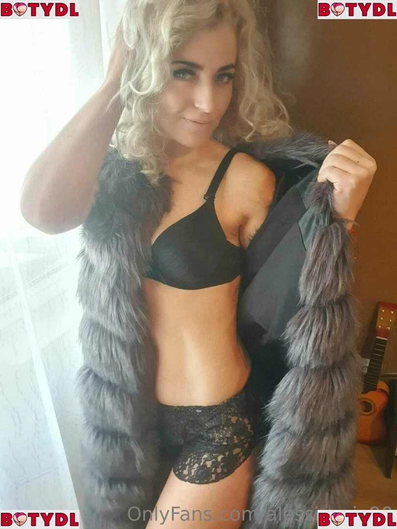 alessiuccia90 Onlyfans Photo Gallery 