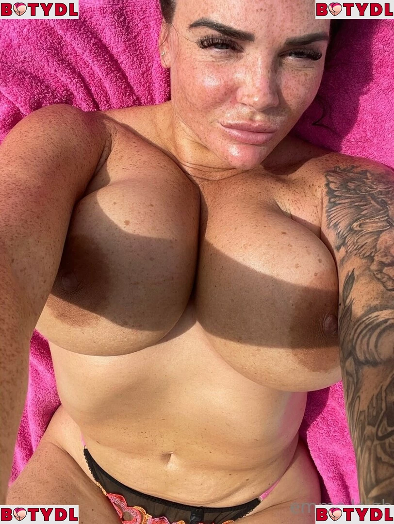 Emma Leigh Onlyfans Photo Gallery 