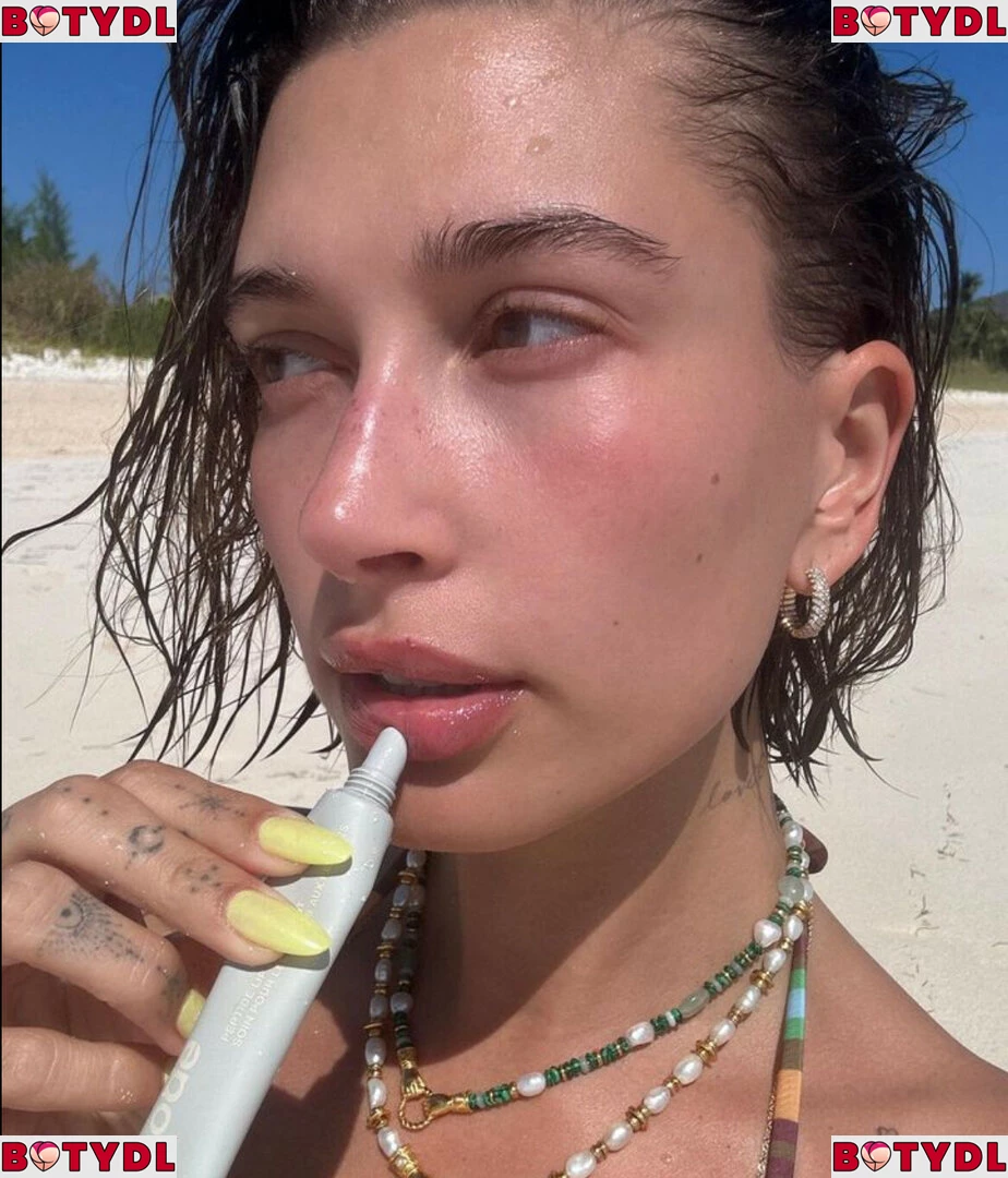 Hailey Baldwin Bieber Onlyfans Photo Gallery 