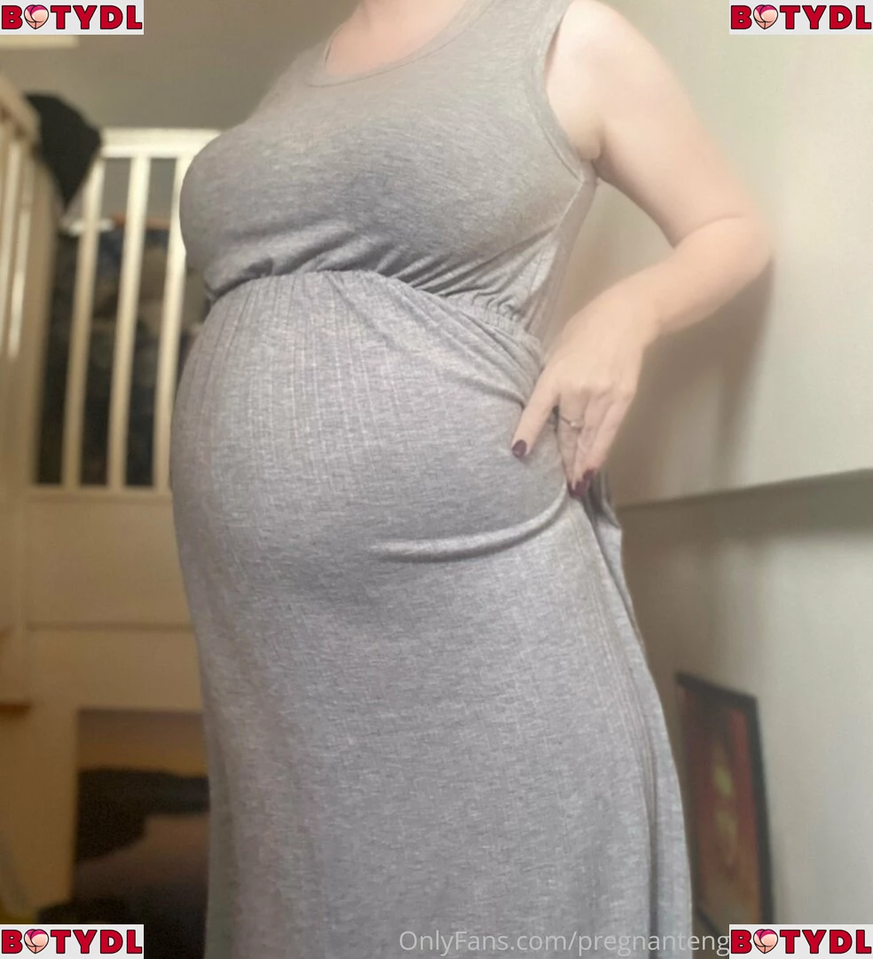 pregnantenglishrosefree Onlyfans Photo Gallery 