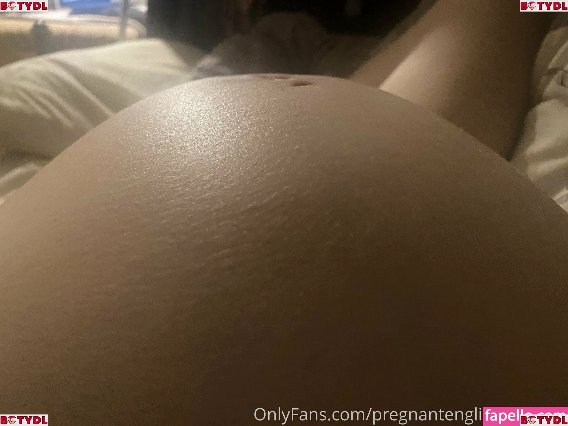 pregnantenglishrosefree Onlyfans Photo Gallery 