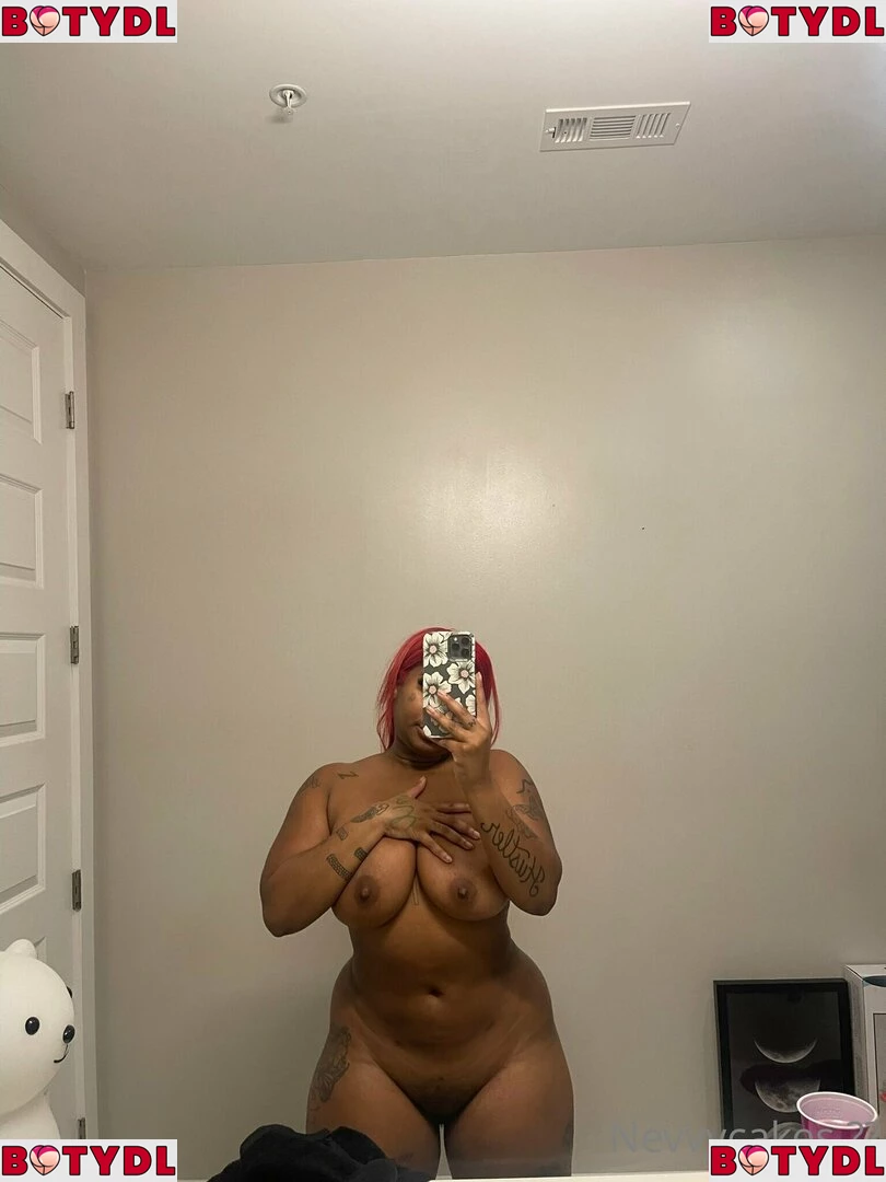 Nevvycakes Onlyfans Photo Gallery 