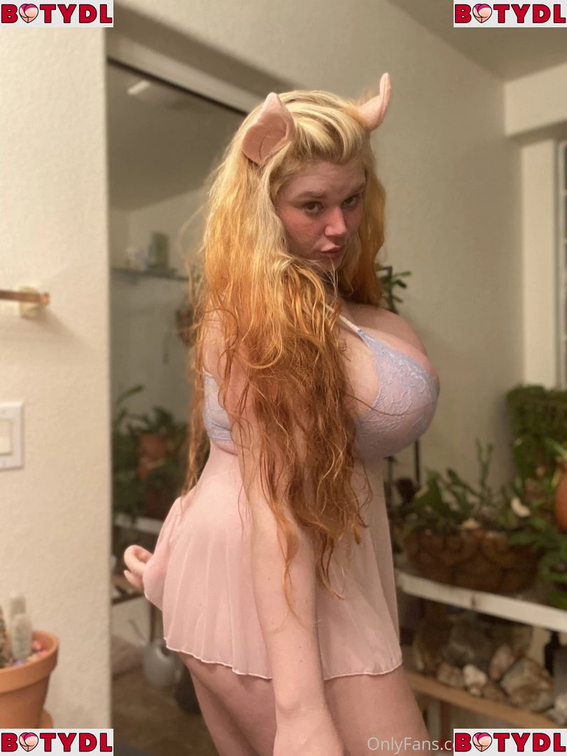 Penny Underbust Onlyfans Photo Gallery 