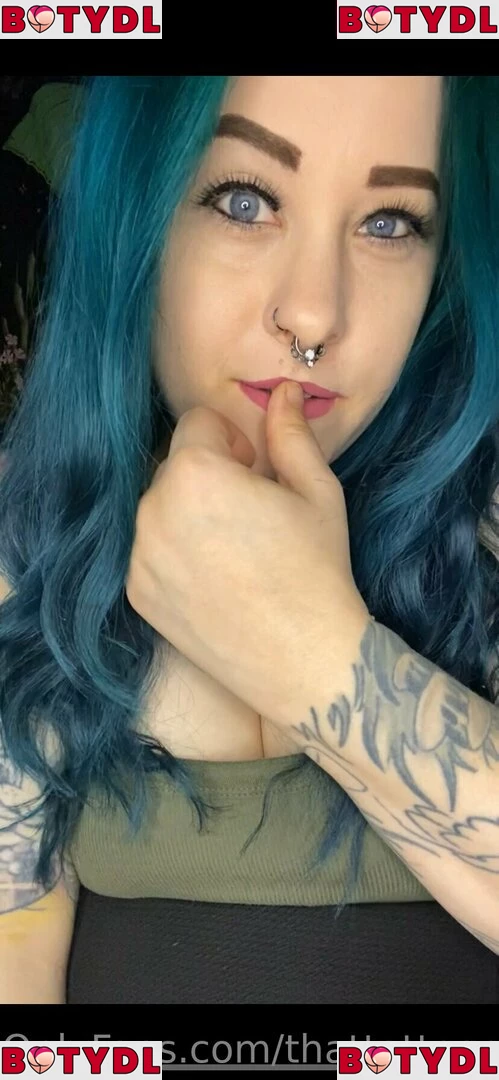 thattattooedgirl Onlyfans Photo Gallery 