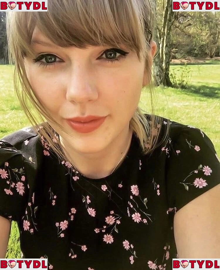 Taylor Swift Onlyfans Photo Gallery 