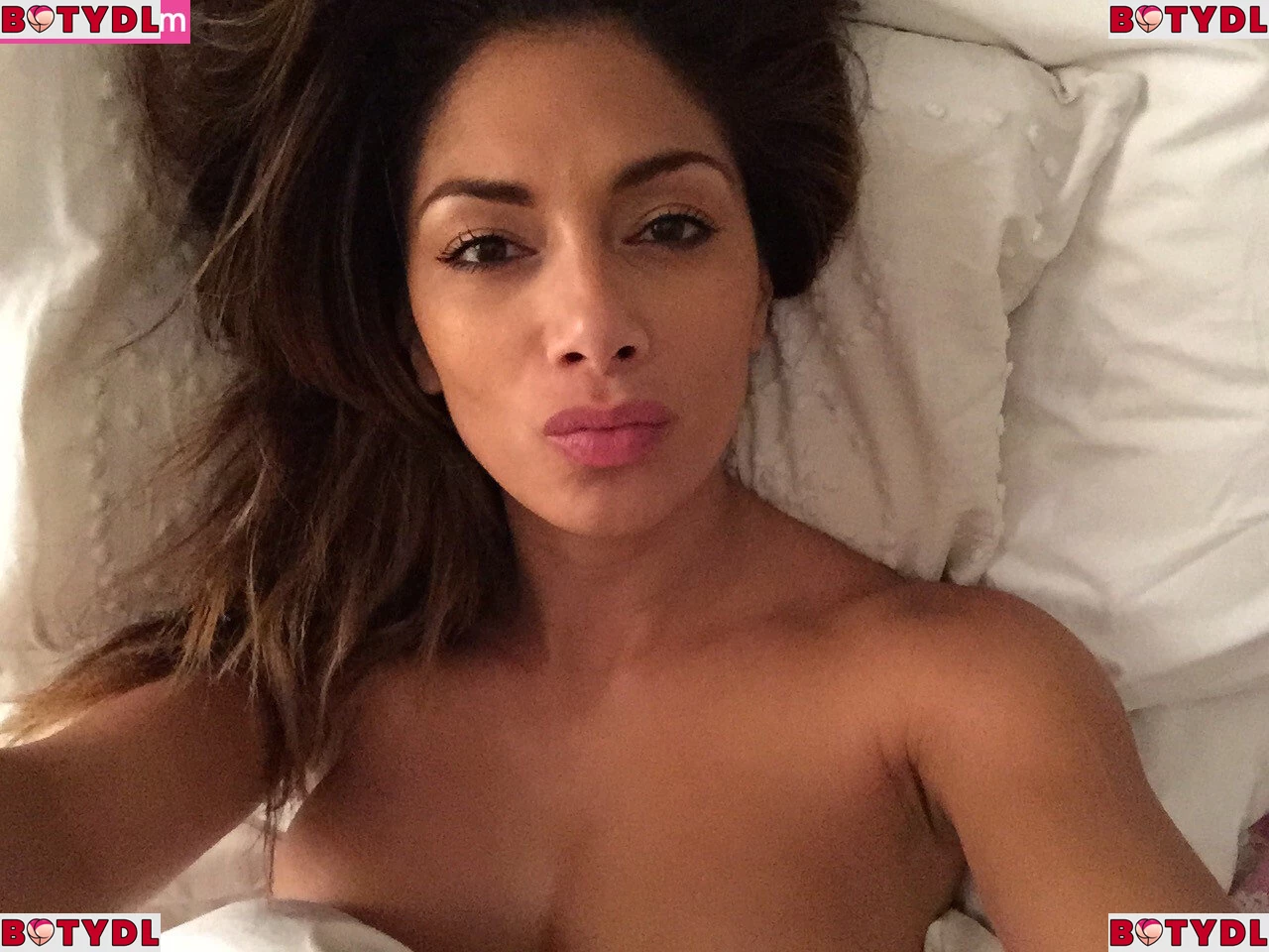 Nicole Scherzinger Onlyfans Photo Gallery 