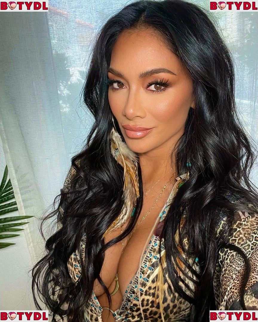 Nicole Scherzinger Onlyfans Photo Gallery 