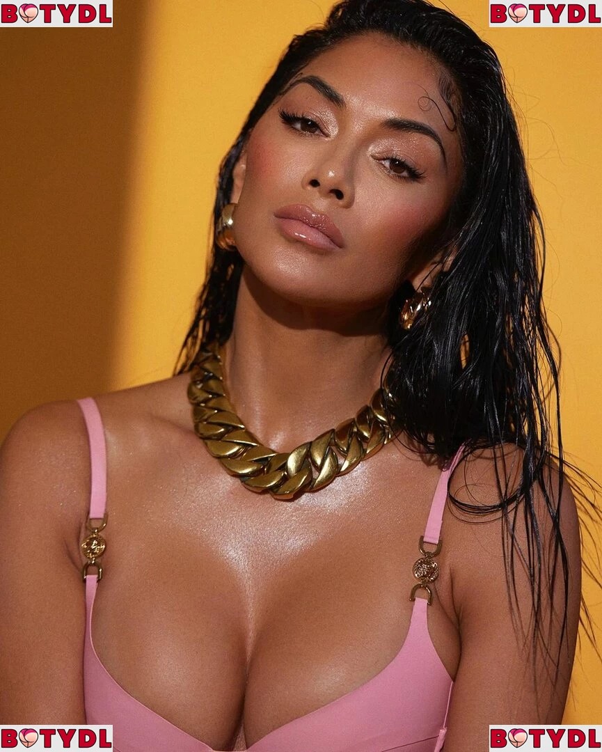 Nicole Scherzinger Onlyfans Photo Gallery 